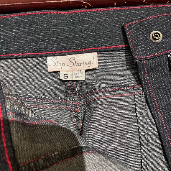 RARE Stop Staring! Famously vintage inspired high waisted Jeans cherry detail - Picture 6 of 6